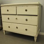746 2342 CHEST OF DRAWERS